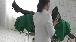 Թշվառ թրթուրները հան ...